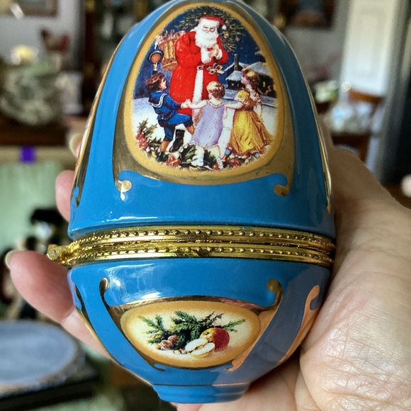 Rare find. Vintage Mr. Christmas musical egg ornament music box - Picture 5 of 5